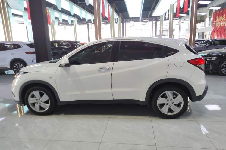 Used Honda Vezel 2020 1.5L CVT Elite Edition Left Side