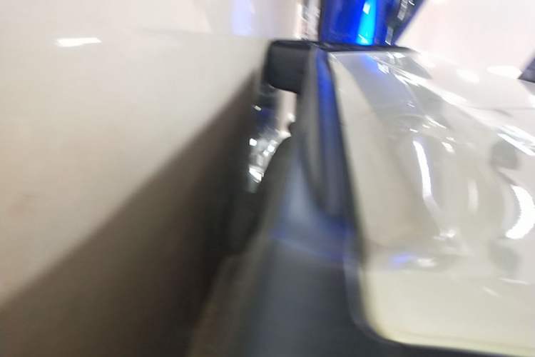 Used Honda Vezel 2020 220 TURBO CVT Luxury Edition Left Side Sill
