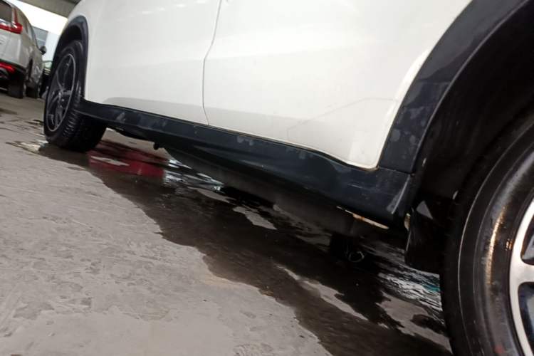 Used Honda Vezel 2020 1.5L CVT Luxury Edition Left Side Sill