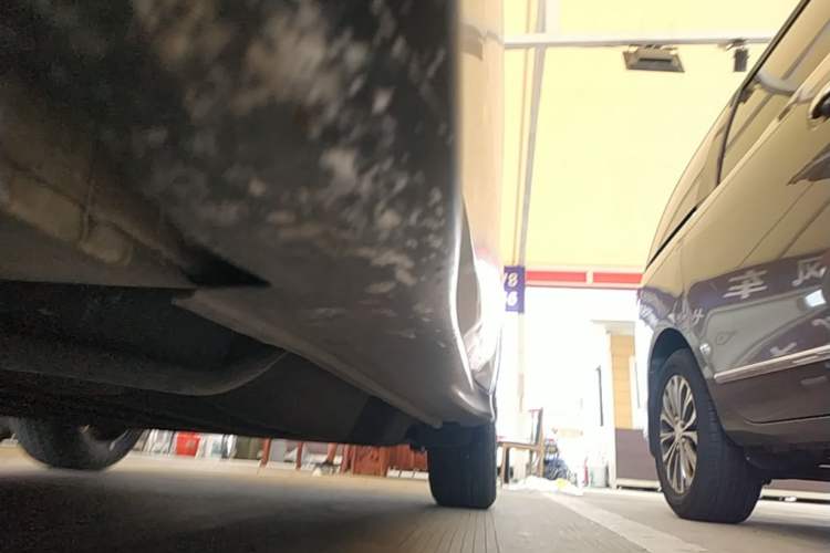 Used Honda Vezel 2020 1.5L CVT Pioneer Edition Left Side Sill
