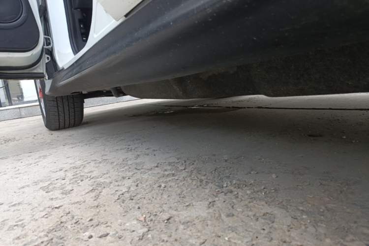 Used Honda Vezel 2020 1.5L CVT Elite Edition Left Side Sill