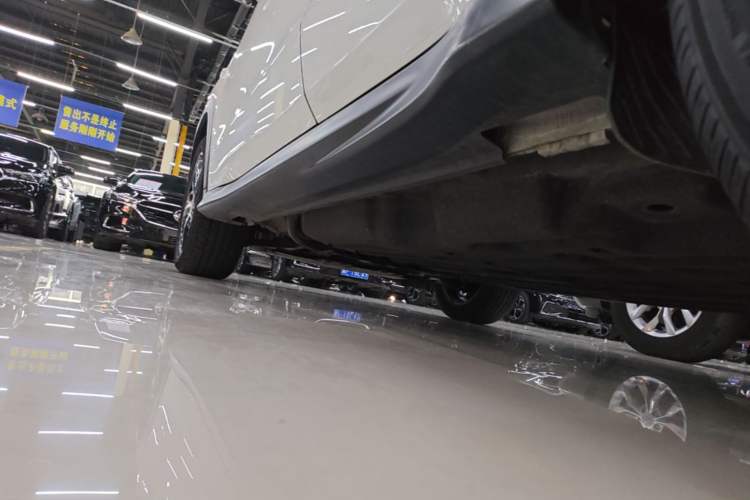 Used Honda Vezel 2020 1.5L CVT Pioneer Edition Left Side Sill
