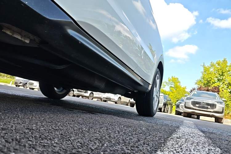 Used Honda Vezel 2020 1.5L CVT Elite Edition Left Side Sill