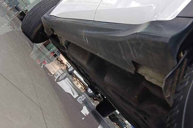 Used Honda Vezel 2020 1.5L CVT Luxury Edition Left Side Sill