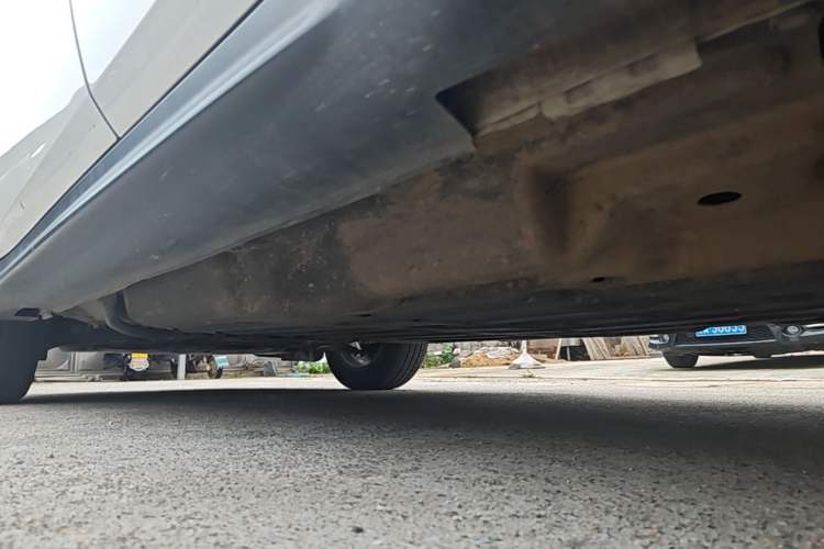 Used Honda Vezel 2020 1.5L CVT Elite Edition Left Side Sill