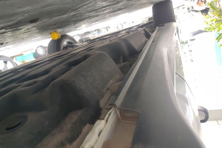Used Honda Vezel 2020 1.5L CVT Pioneer Edition Left Side Sill