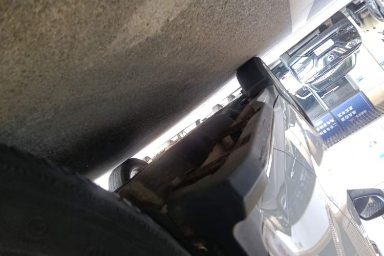 Used Honda Vezel 2020 1.5L CVT Elite Edition Left Side Sill