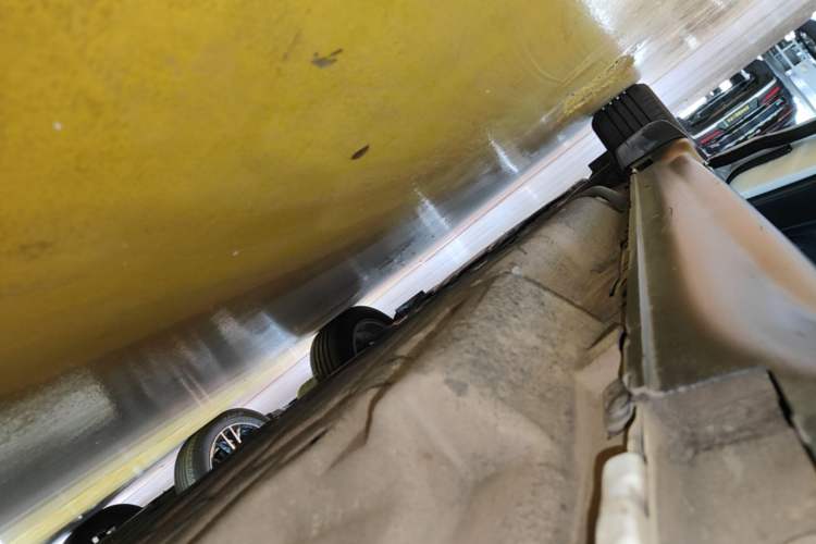 Used Honda Vezel 2020 1.5L CVT Elite Edition Left Side Sill