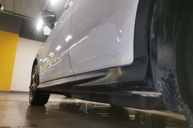 Used Honda Vezel 2020 1.5L CVT Pioneer Edition Left Side Sill