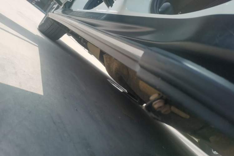 Used Honda Vezel 2020 1.5L CVT Pioneer Edition Left Side Sill