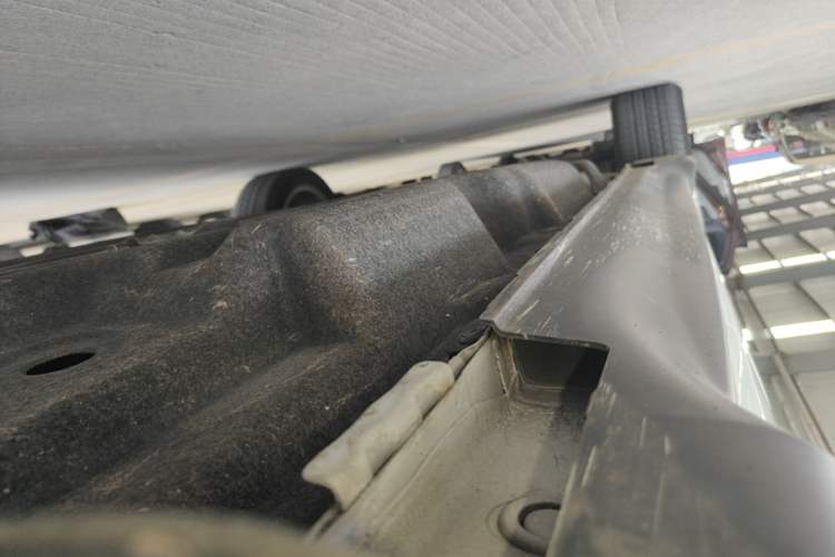Used Honda Vezel 2020 1.5L CVT Elite Edition Left Side Sill
