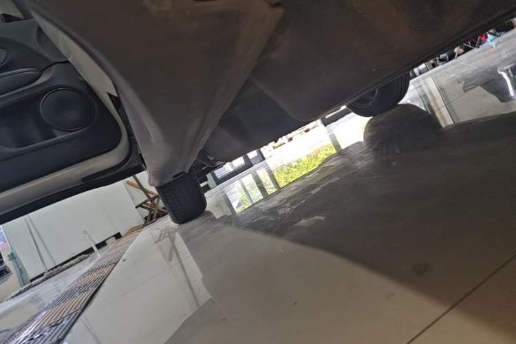Used Honda Vezel 2020 1.5L CVT Luxury Edition Left Side Sill