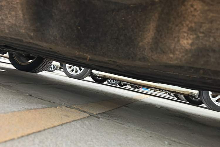 Used Honda Vezel 2020 1.5L CVT Elite Edition Left Side Sill