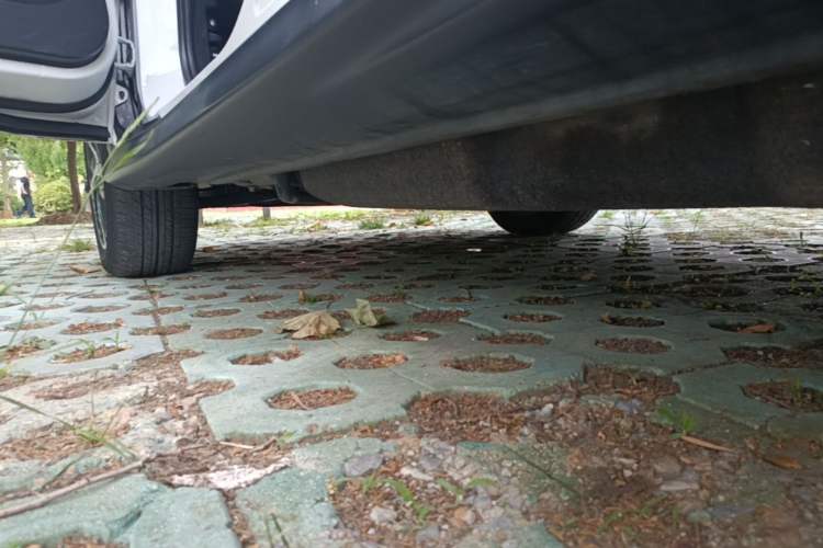 Used Honda Vezel 2020 1.5L CVT Luxury Edition Left Side Sill