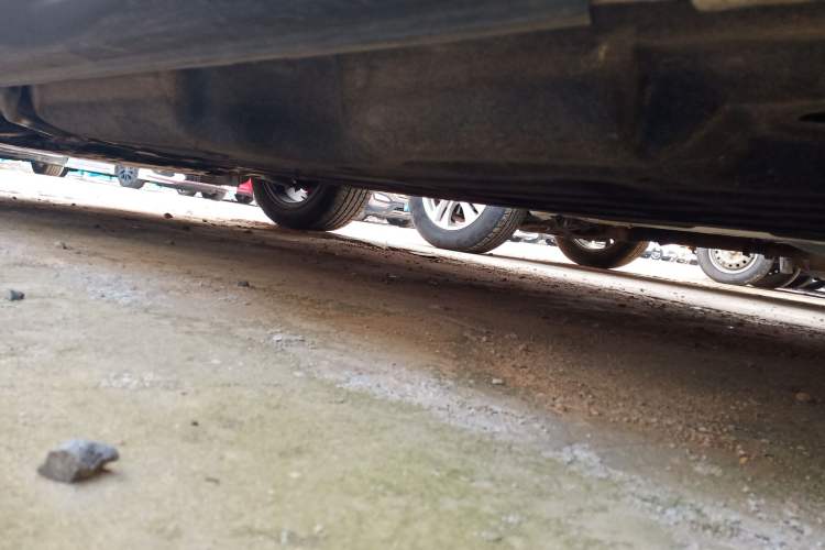 Used Honda Vezel 2020 1.5L CVT Pioneer Edition Left Side Sill