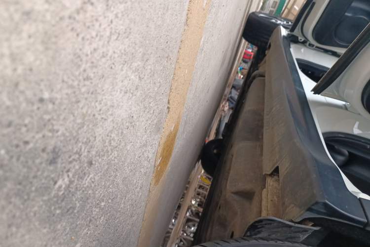 Used Honda Vezel 2020 1.5L CVT Pioneer Edition Left Side Sill
