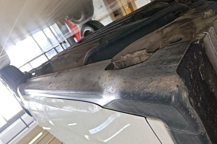 Used Honda Vezel 2020 1.5L CVT Elite Edition Left Side Sill