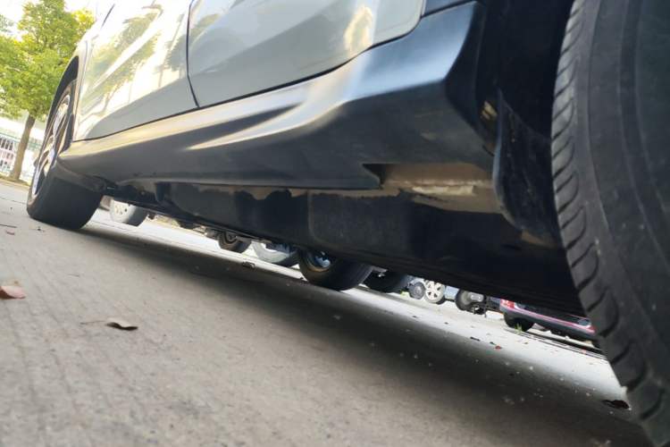 Used Honda Vezel 2020 1.5L CVT Luxury Edition Left Side Sill