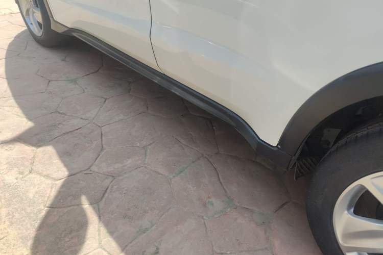 Used Honda Vezel 2020 1.5L CVT Elite Edition Left Side Sill