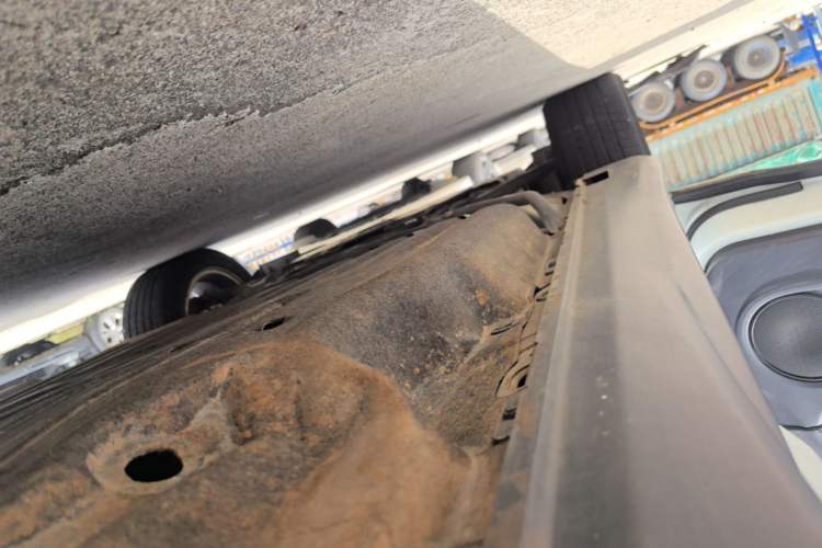 Used Honda Vezel 2020 220 TURBO CVT Luxury Edition Left Side Sill