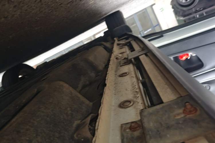 Used Honda Vezel 2020 1.5L CVT Elite Edition Left Side Sill