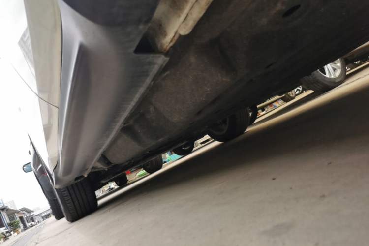 Used Honda Vezel 2020 1.5L CVT Elite Edition Left Side Sill