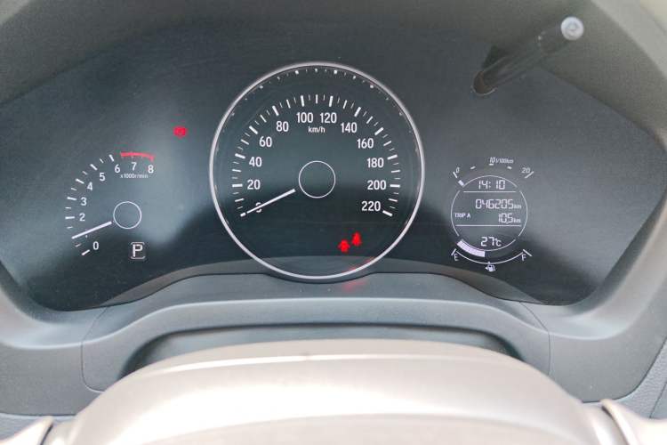 Used Honda Vezel 2020 220 TURBO CVT Elite Edition Odometer Close Up