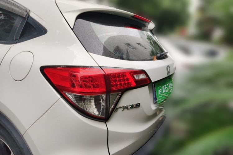 Used Honda Vezel 2020 1.5L CVT Pioneer Edition Rear
