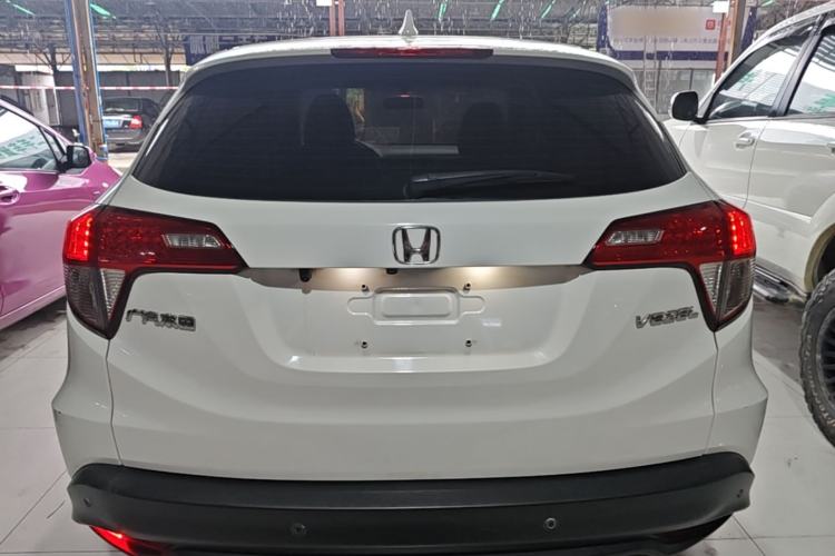 Used Honda Vezel 2020 1.5L CVT Pioneer Edition Rear