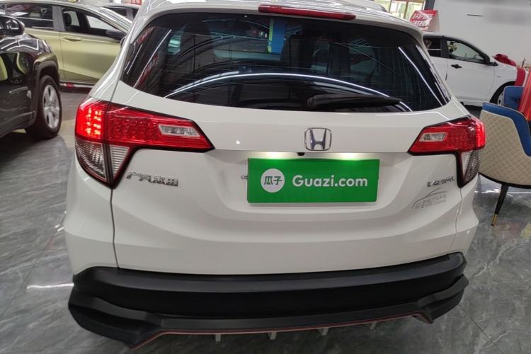 Used Honda Vezel 2020 1.5L CVT Pioneer Edition Rear