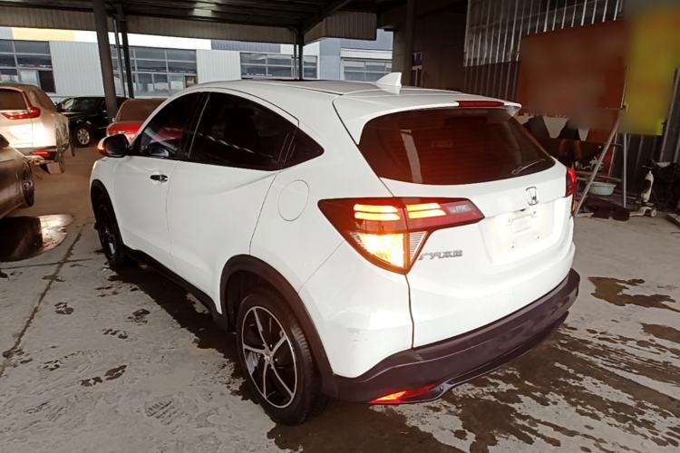 Used Honda Vezel 2020 1.5L CVT Luxury Edition Rear Left 45 Deg