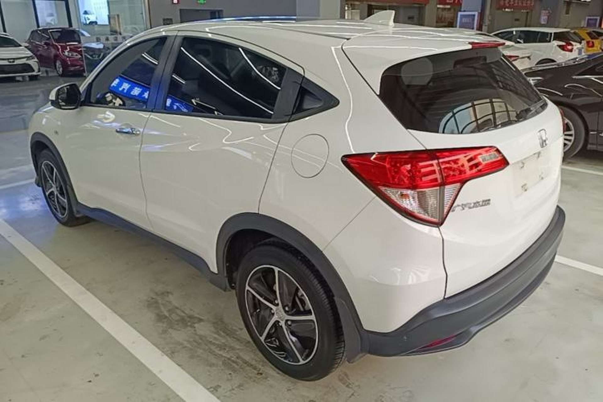 Used Honda Vezel 2020 1.5L CVT Pioneer Edition Rear Left 45 Deg