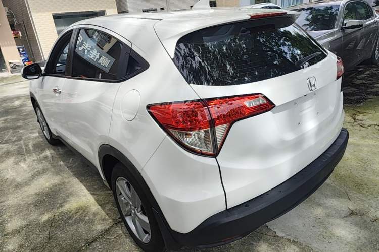 Used Honda Vezel 2020 220 TURBO CVT Elite Edition Rear Left 45 Deg