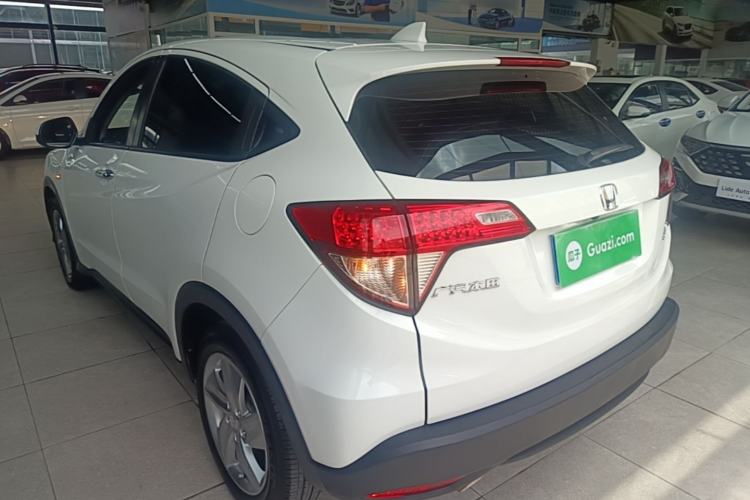 Used Honda Vezel 2020 220 TURBO CVT Elite Edition Rear Left 45 Deg