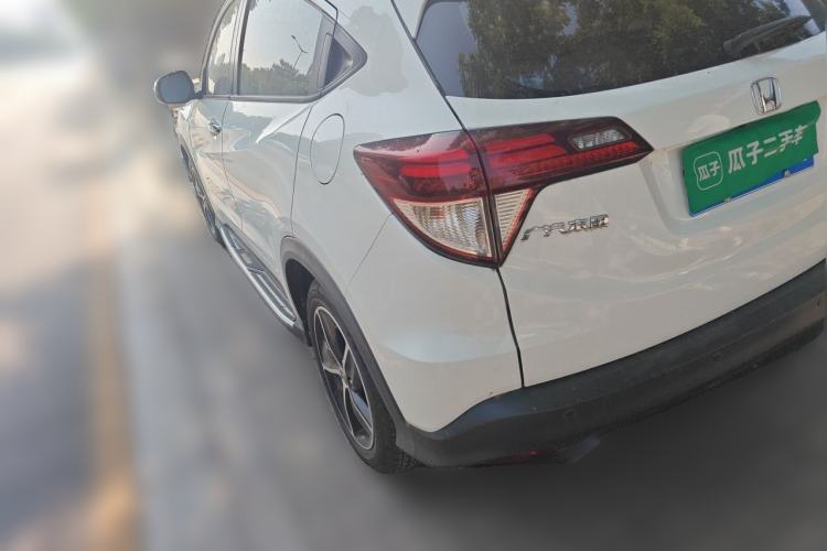 Used Honda Vezel 2020 1.5L CVT Luxury Edition Rear Left 45 Deg
