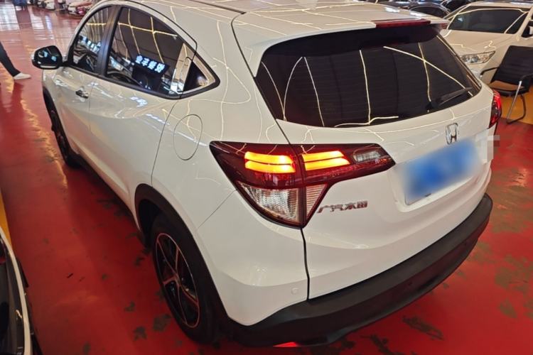 Used Honda Vezel 2020 1.5L CVT Luxury Edition Rear Left 45 Deg