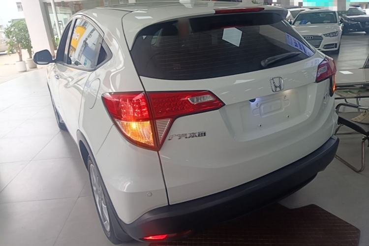 Used Honda Vezel 2020 1.5L CVT Elite Edition Rear Left 45 Deg