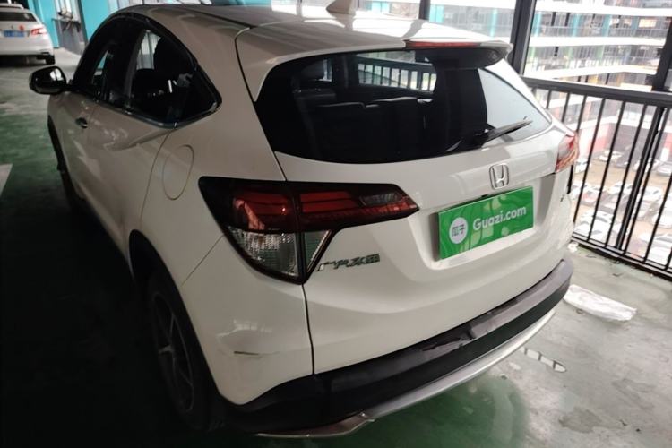 Used Honda Vezel 2020 1.5L CVT Luxury Edition Rear Left 45 Deg