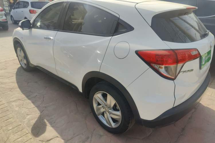 Used Honda Vezel 2020 1.5L CVT Elite Edition Rear Left 45 Deg