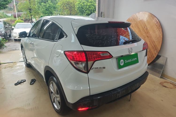Used Honda Vezel 2020 1.5L CVT Elite Edition Rear Left 45 Deg