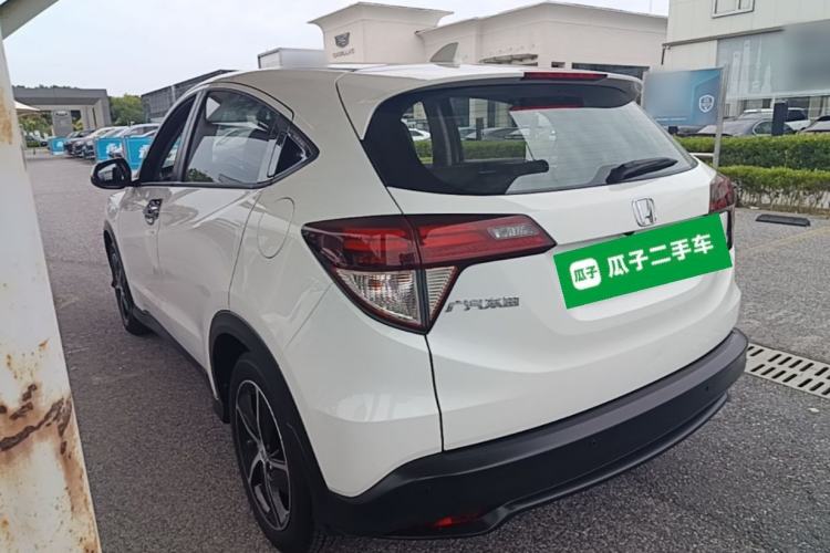 Used Honda Vezel 2020 1.5L CVT Luxury Edition Rear Left 45 Deg