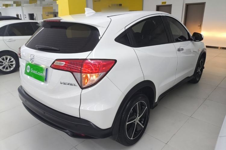 Used Honda Vezel 2020 1.5L CVT Pioneer Edition Rear Right 45 Deg