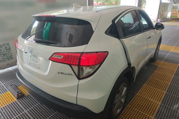 Used Honda Vezel 2020 1.5L CVT Elite Edition Rear Right 45 Deg
