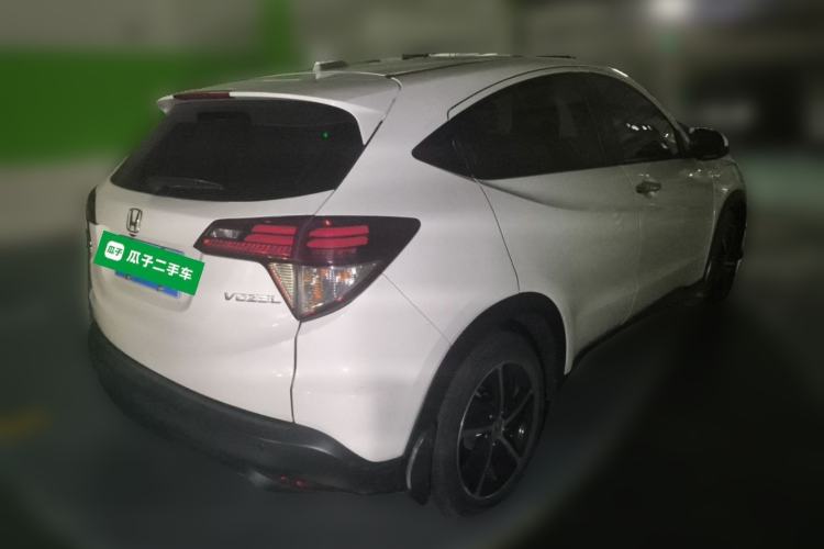 Used Honda Vezel 2020 1.5L CVT Luxury Edition Rear Right 45 Deg