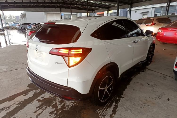 Used Honda Vezel 2020 1.5L CVT Luxury Edition Rear Right 45 Deg