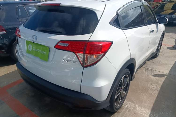 Used Honda Vezel 2020 1.5L CVT Pioneer Edition Rear Right 45 Deg