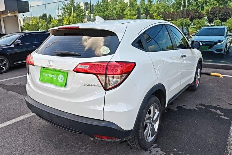 Used Honda Vezel 2020 1.5L CVT Elite Edition Rear Right 45 Deg