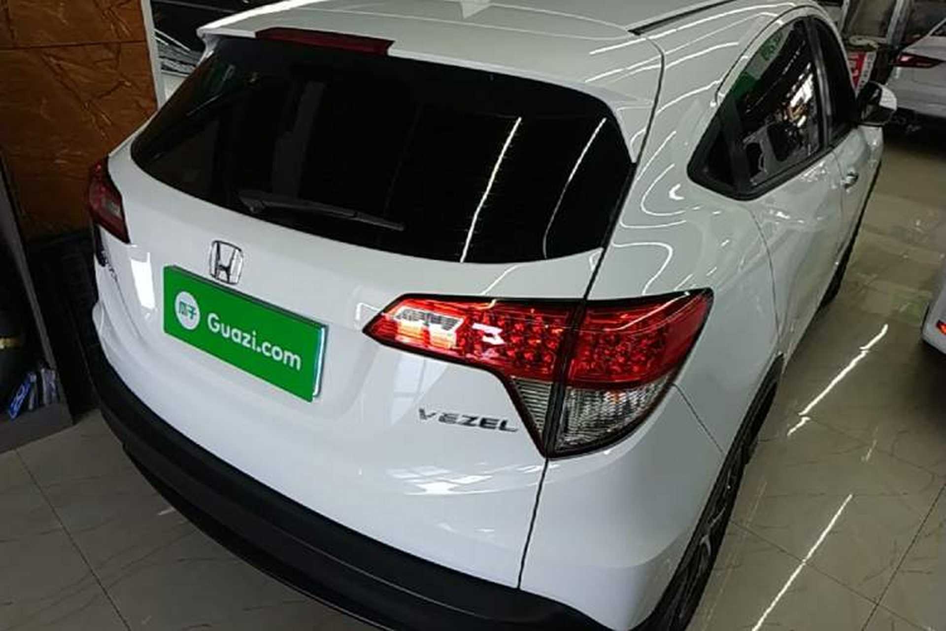 Used Honda Vezel 2020 1.5L CVT Pioneer Edition Rear Right 45 Deg