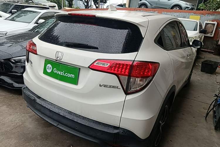 Used Honda Vezel 2020 1.5L CVT Pioneer Edition Rear Right 45 Deg