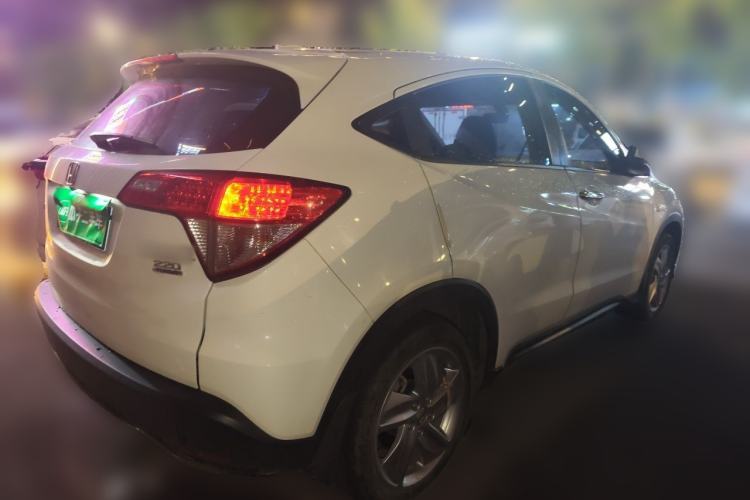 Used Honda Vezel 2020 220 TURBO CVT Elite Edition Rear Right 45 Deg